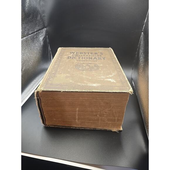 Webster's Universities Unabridged Dictionary Copyright 1940 World Publishing Co. - Picture 1 of 7